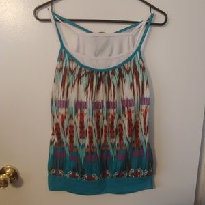Double tank top with wood accent